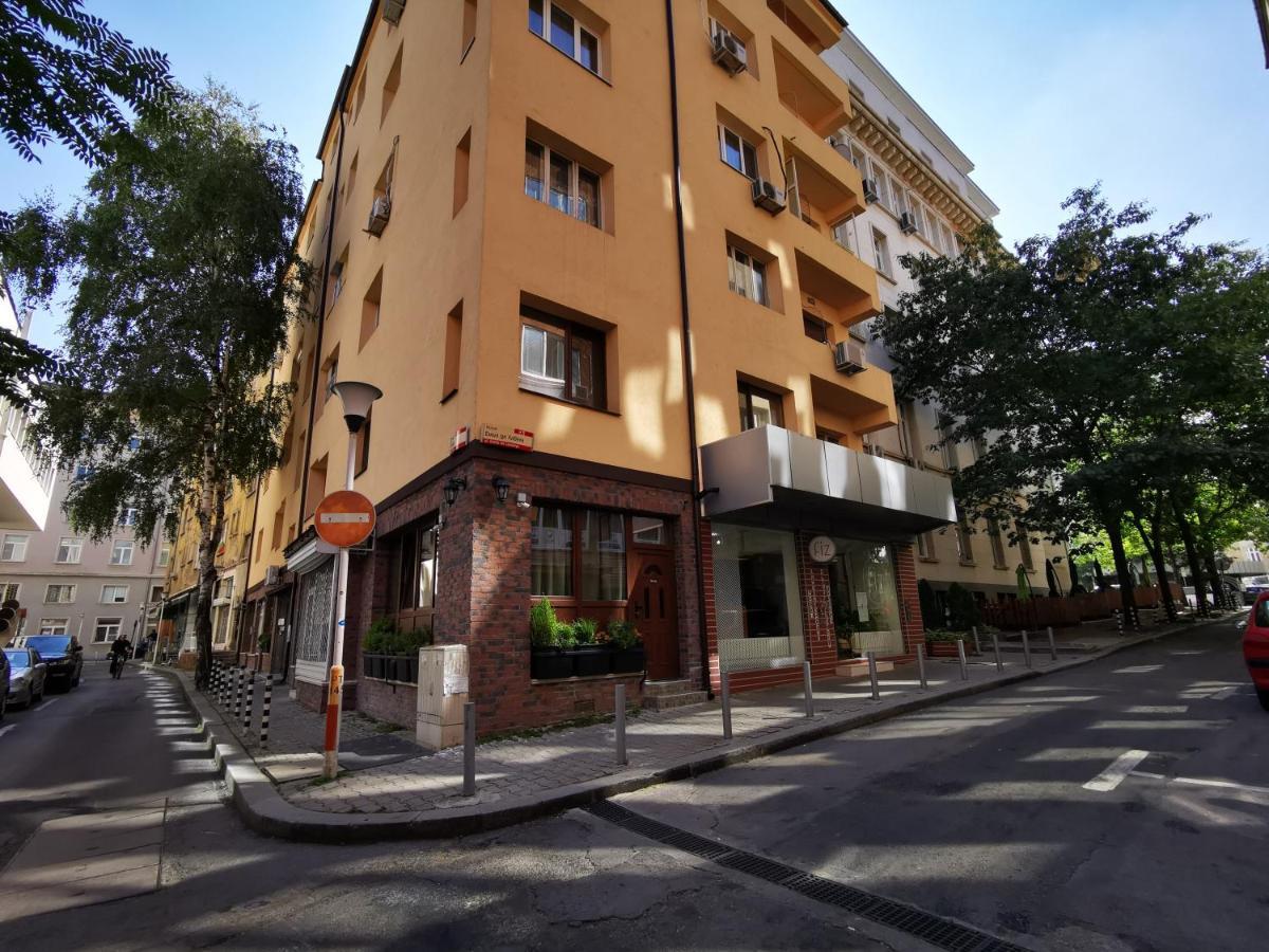 Sleep Over Sofia - Guest Rooms מראה חיצוני תמונה